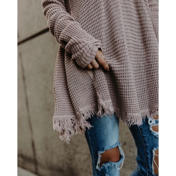 Raw Edge Cold Shoulder Sweater Top LAST ONE ! - Picture 3 of 3